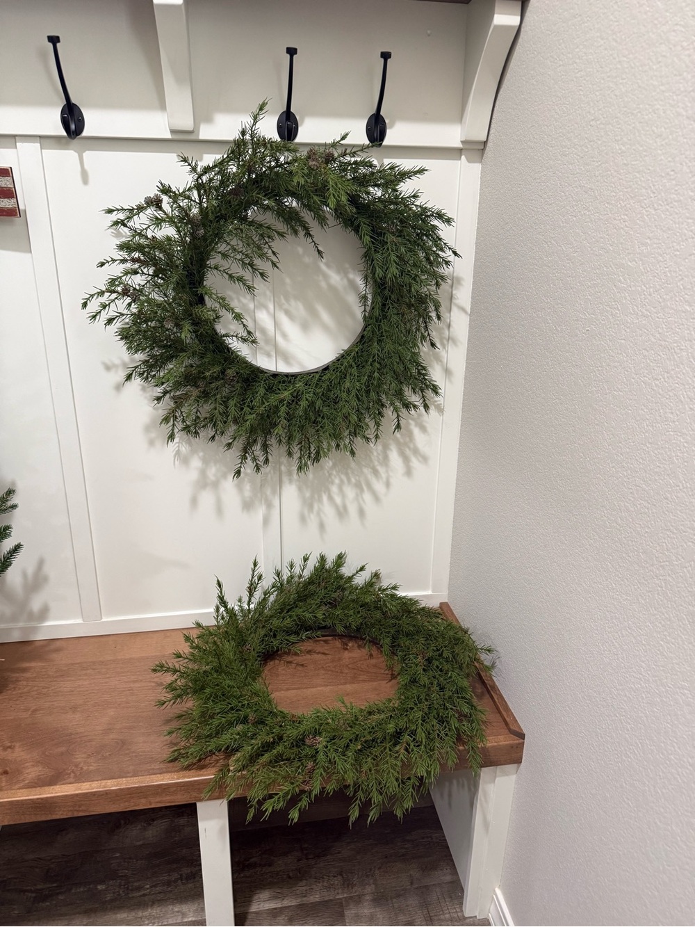 Green Holiday Cedar Wreath - Natural Home Holiday Decor
